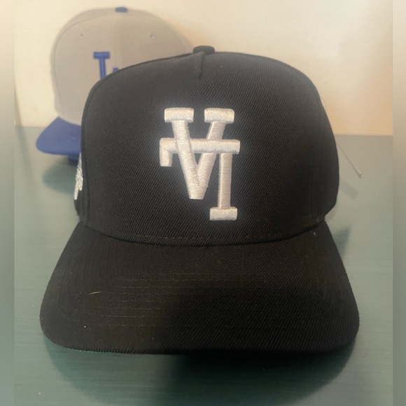 KTHLA Other - KTHLA Los Angeles Dodgers snapback NWT black